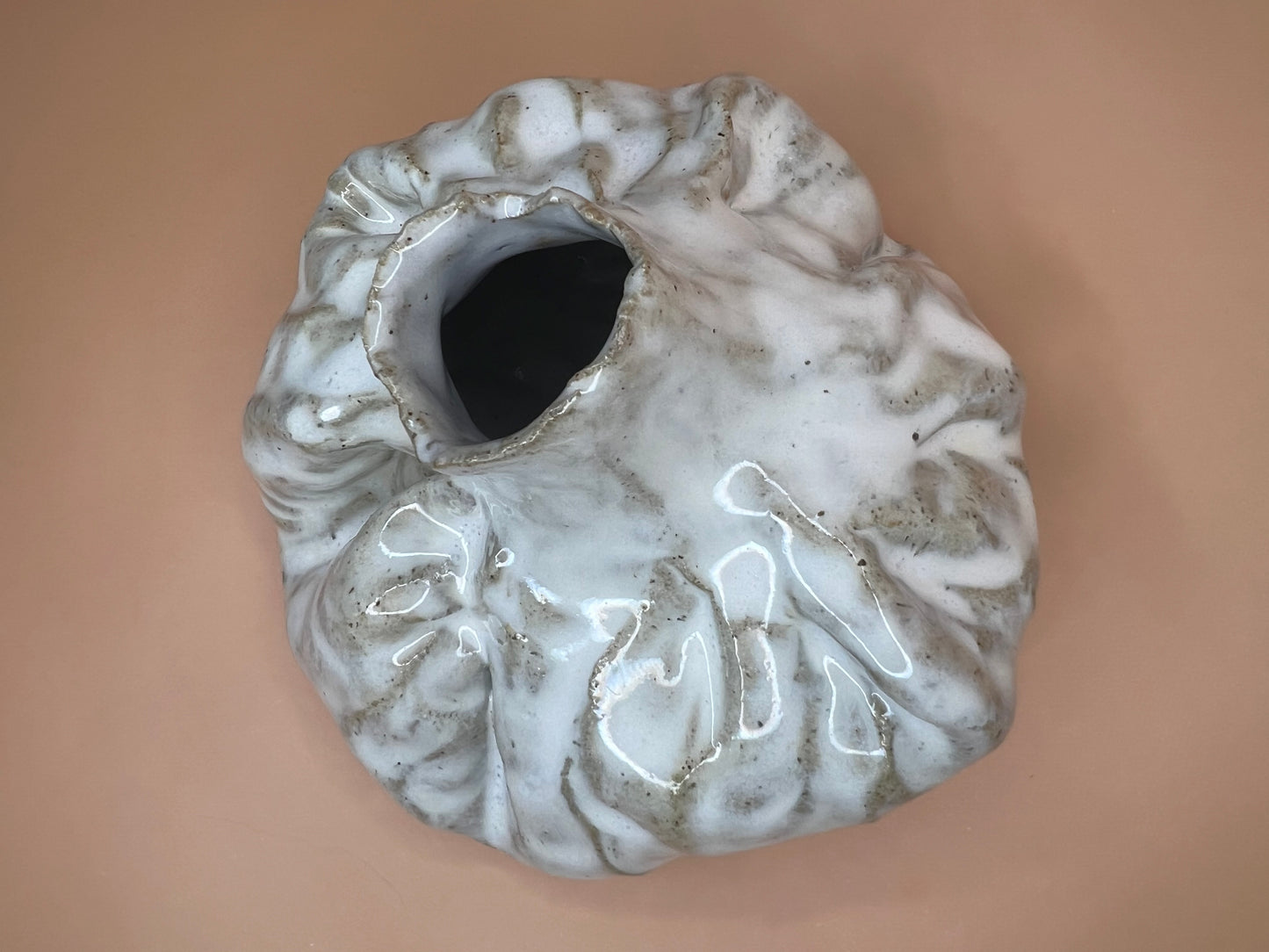 Mountain vase