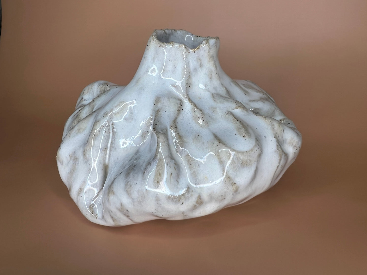 Mountain vase